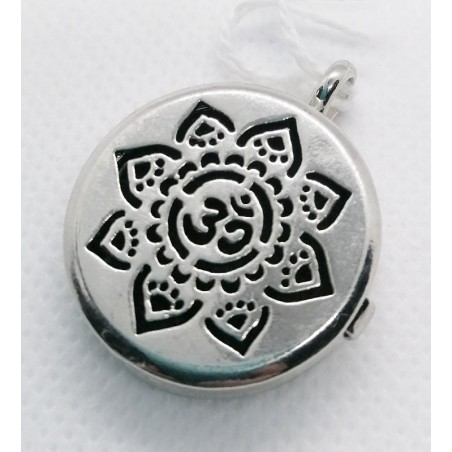 pendentif diffuseur om