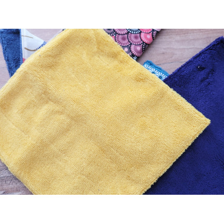 Serviette de toilette pour le visage